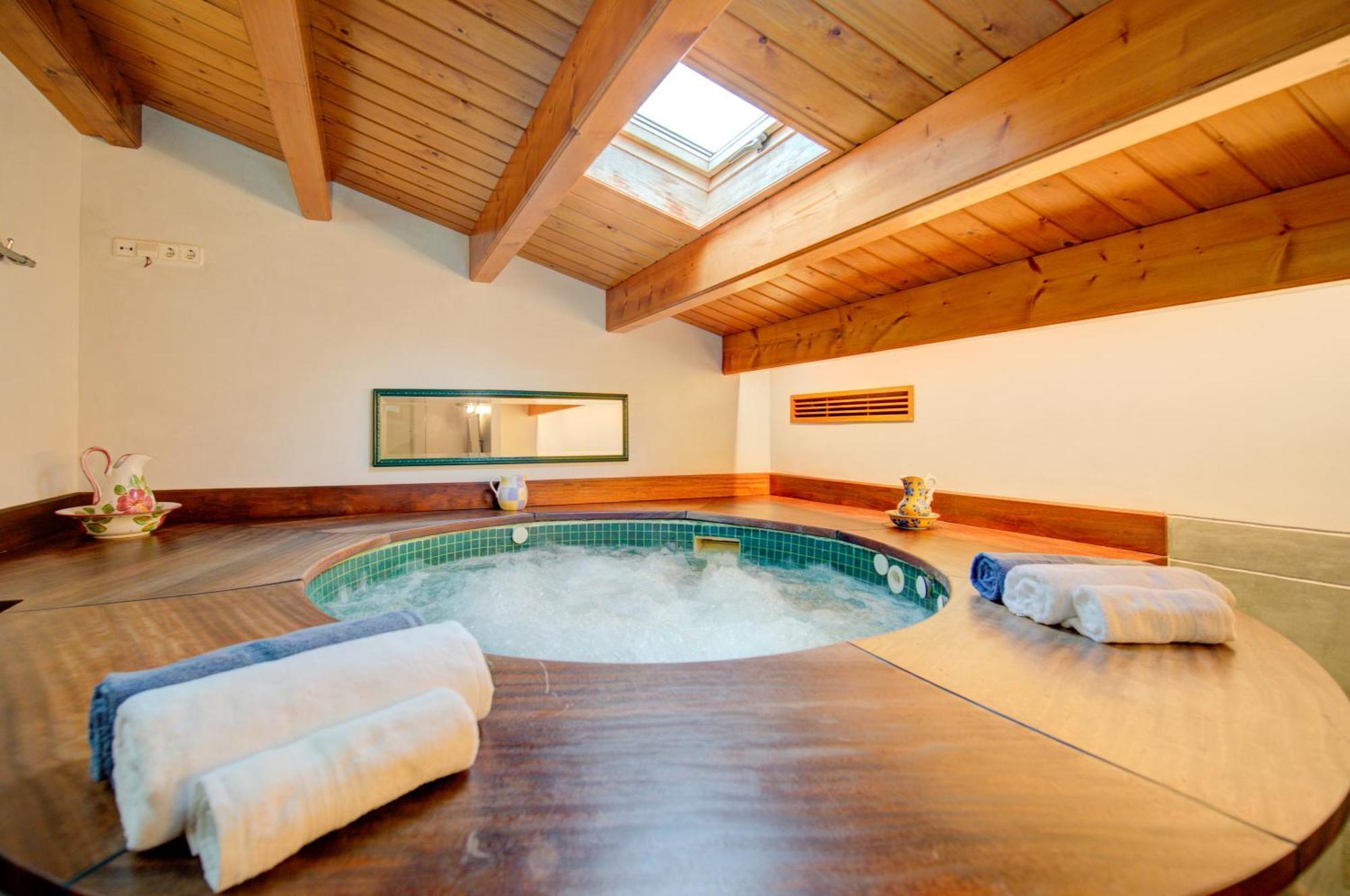 Casa Boutique Xalam " Piscina Climatizada, Jacuzzi, Billar " Villa Sant Lluis Ngoại thất bức ảnh